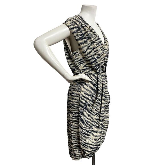 Express Women's Medium Short Sleeve Plunge V-Neck Zebra Print Faux Wrap Dress - Picture 3 of 9